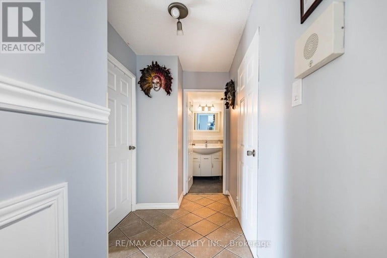 407 - 21 KNIGHTSBRIDGE ROAD, Brampton (Queen Street Corridor), Ontario, L6T3Y1