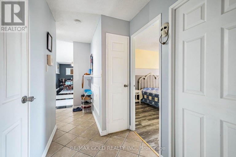 407 - 21 KNIGHTSBRIDGE ROAD, Brampton (Queen Street Corridor), Ontario, L6T3Y1