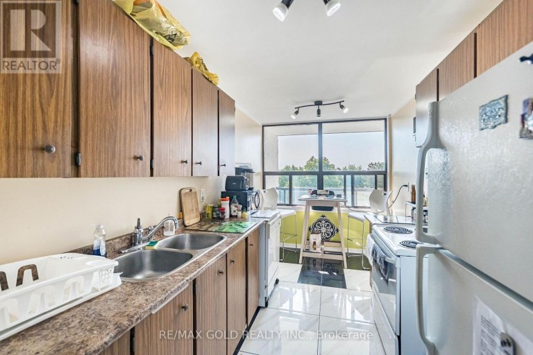 407 - 21 KNIGHTSBRIDGE ROAD, Brampton (Queen Street Corridor), Ontario, L6T3Y1