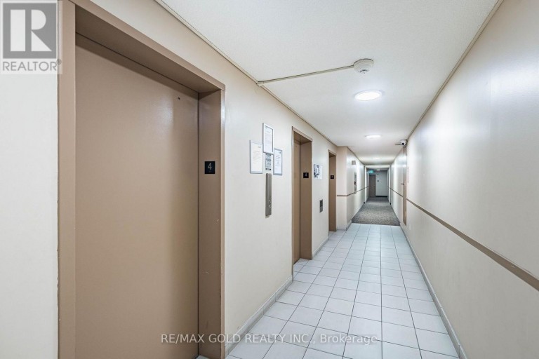 407 - 21 KNIGHTSBRIDGE ROAD, Brampton (Queen Street Corridor), Ontario, L6T3Y1