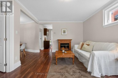 810 BYRON STREET S Whitby (Downtown Whitby) Ontario photo 10