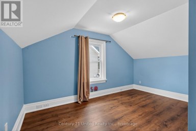810 BYRON STREET S Whitby (Downtown Whitby) Ontario photo 32