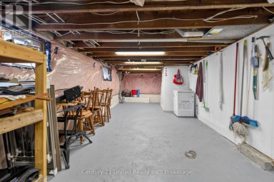 810 BYRON STREET S Whitby (Downtown Whitby) Ontario photo 35