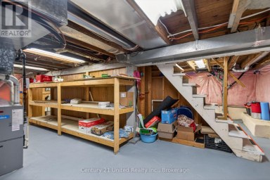 810 BYRON STREET S Whitby (Downtown Whitby) Ontario photo 37