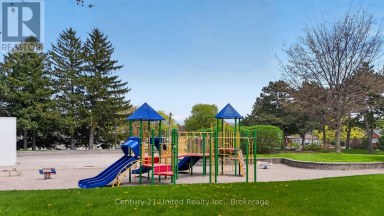810 BYRON STREET S Whitby (Downtown Whitby) Ontario photo 40