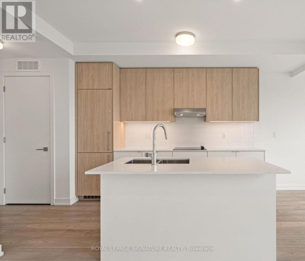 301 - 67 SAIGON DRIVE, Richmond Hill, Ontario, L4S0P4