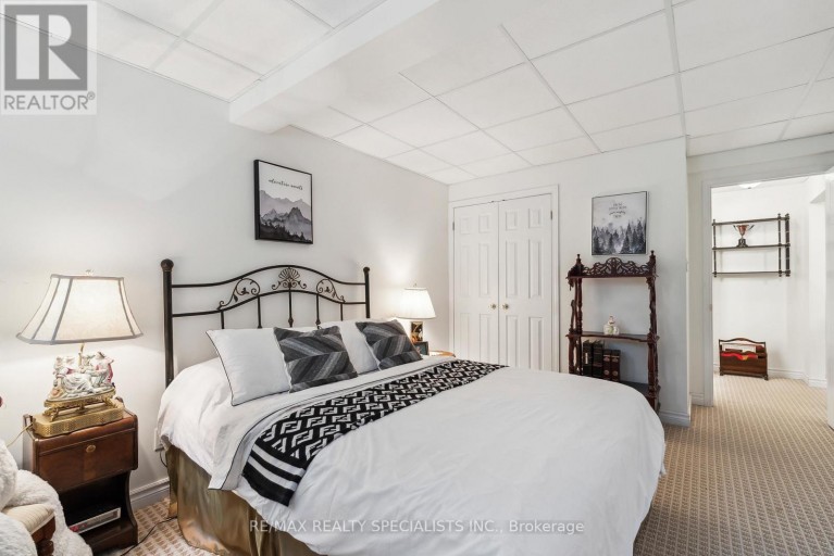 22 LAMONT CREEK DRIVE, Wasaga Beach, Ontario, L9Z1J9