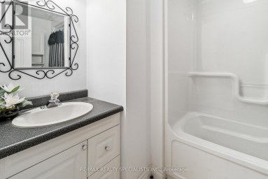 22 LAMONT CREEK DRIVE Wasaga Beach Ontario photo 26