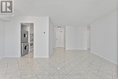 906 - 5 SAN ROMANOWAY Toronto (Black Creek) Ontario photo 7