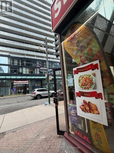 987 BAY STREET, Toronto (Bay Street Corridor), Ontario, M5S3C4