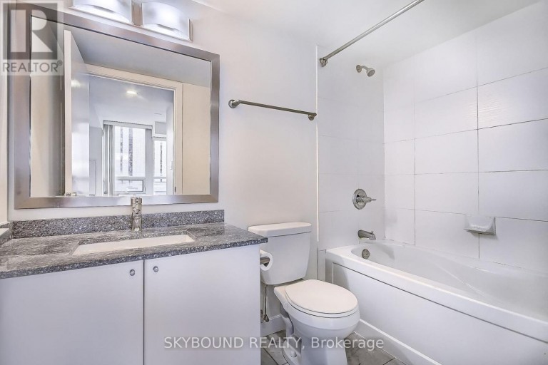 712 - 33 BAY STREET, Toronto (Waterfront Communities), Ontario, M5J2Z3