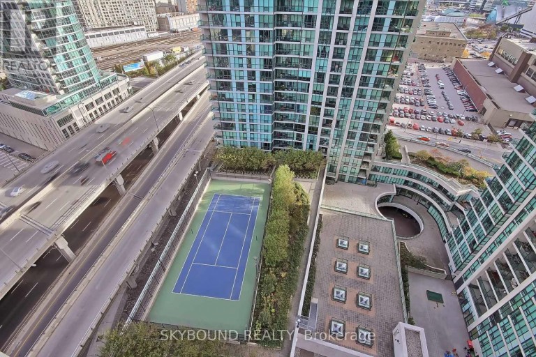 712 - 33 BAY STREET, Toronto (Waterfront Communities), Ontario, M5J2Z3