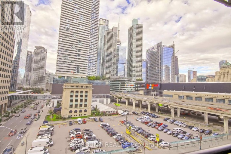 712 - 33 BAY STREET, Toronto (Waterfront Communities), Ontario, M5J2Z3