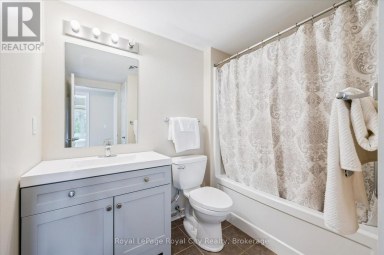 212 - 37 GOODWIN DRIVE Guelph (Pineridge/Westminster Woods) Ontario photo 12