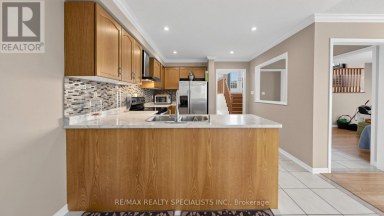 193 QUEEN MARY DRIVE Brampton (Fletcher's Meadow) Ontario photo 13