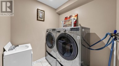 193 QUEEN MARY DRIVE Brampton (Fletcher's Meadow) Ontario photo 20