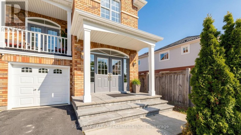193 QUEEN MARY DRIVE, Brampton (Fletcher's Meadow), Ontario, L7A1Y3