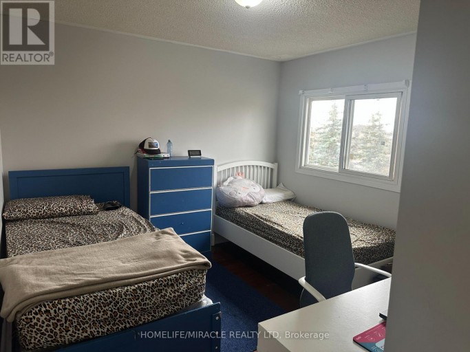 7200 HARDING CRESCENT, Mississauga (Meadowvale), Ontario, L5N6R5