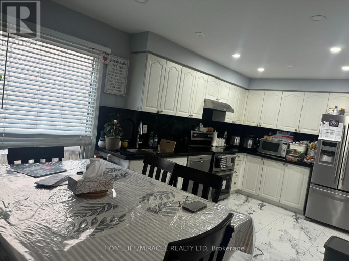 7200 HARDING CRESCENT, Mississauga (Meadowvale), Ontario, L5N6R5