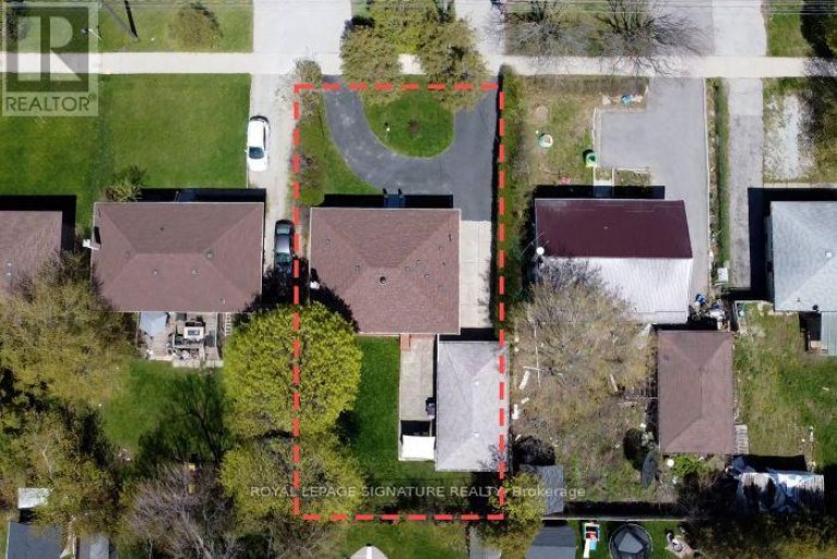 MAIN FLOOR APARTMENT - 438 THIRD LINE, Oakville (SW Southwest), Ontario, L6L4A5