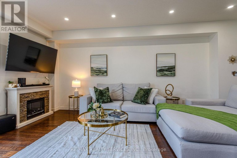 49 MARINA POINT CRESCENT N, Hamilton (Stoney Creek), Ontario, L8E0E4