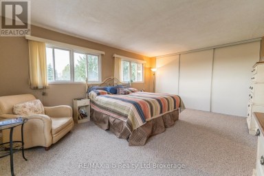 8 - 19 WREN COURT Tillsonburg Ontario photo 13