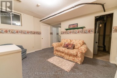 8 - 19 WREN COURT Tillsonburg Ontario photo 19