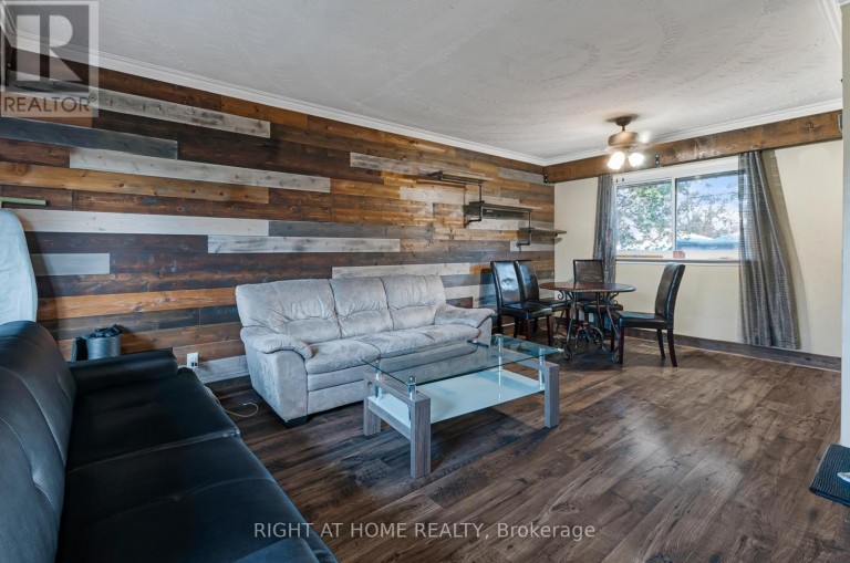 201 STEEL STREET, Barrie (Codrington), Ontario, L4M2G8
