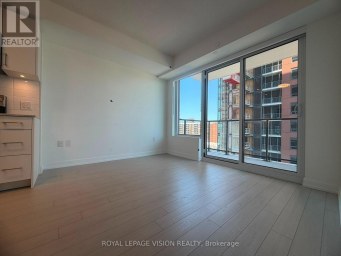1112 - 4010 EGLINTON AVENUE W Toronto (Humber Heights) Ontario photo 3