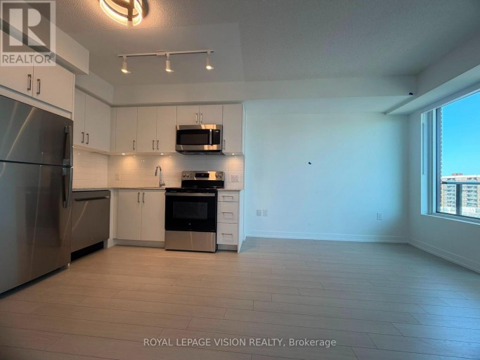 1112 - 4010 EGLINTON AVENUE W, Toronto (Humber Heights), Ontario, M9A0G5