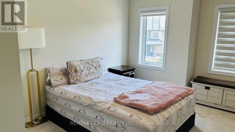 28 AMOS AVENUE, Brantford, Ontario, N3T0V4
