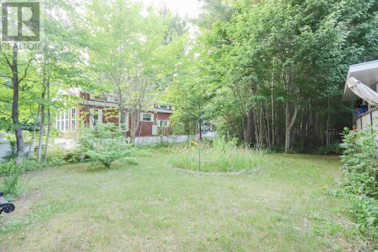 219 - 626 Airport RD, Sault Ste. Marie, Ontario, P6A5K6