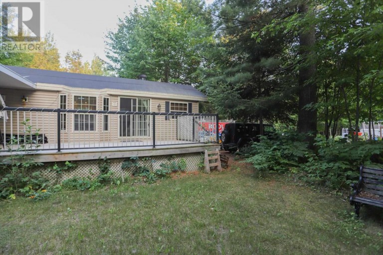 219 - 626 Airport RD, Sault Ste. Marie, Ontario, P6A5K6