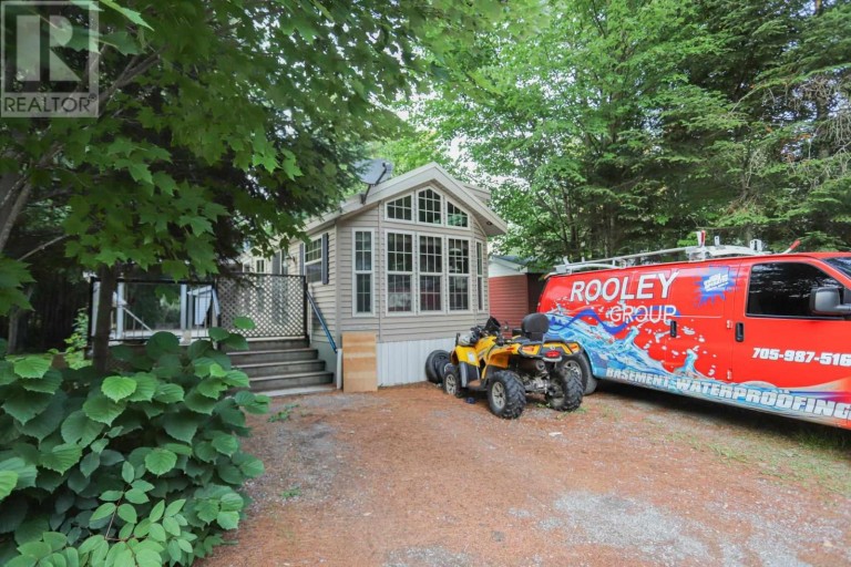 219 - 626 Airport RD, Sault Ste. Marie, Ontario, P6A5K6