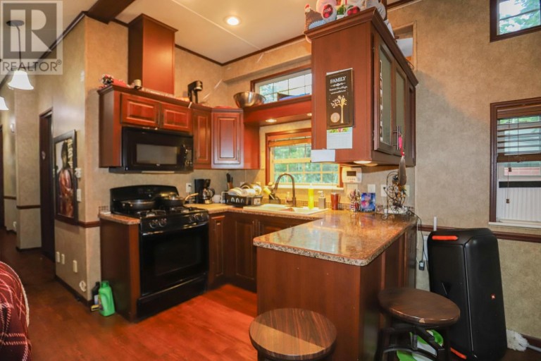 219 - 626 Airport RD, Sault Ste. Marie, Ontario, P6A5K6