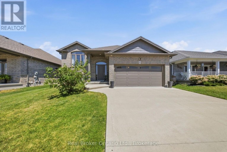 360 DOVER AVENUE, Norfolk (Port Dover), Ontario, N0A1N9