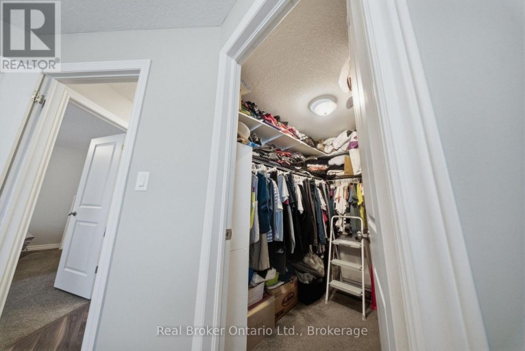 360 DOVER AVENUE, Norfolk (Port Dover), Ontario, N0A1N9