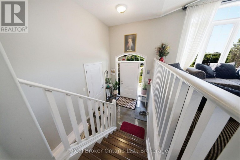 360 DOVER AVENUE, Norfolk (Port Dover), Ontario, N0A1N9