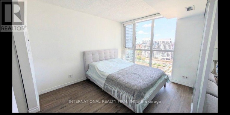 2110 - 85 QUEENS WHARF ROAD, Toronto (Waterfront Communities), Ontario, M5V0J9