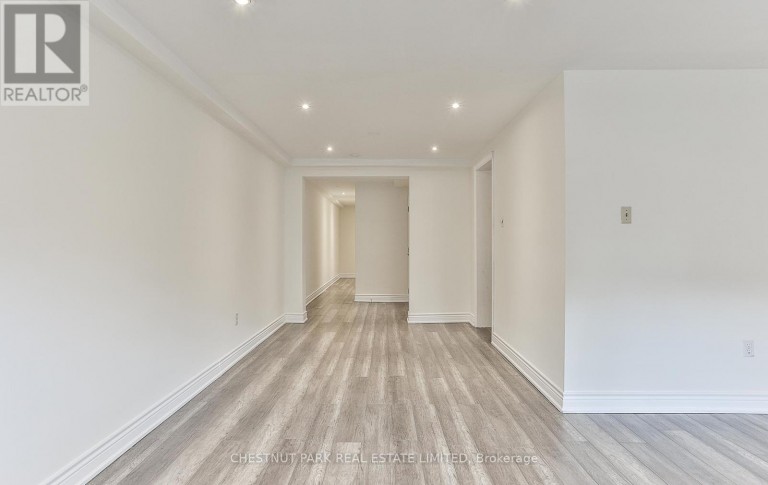 1 - 76 WALMSLEY BOULEVARD, Toronto (Yonge-St. Clair), Ontario, M4V1X6