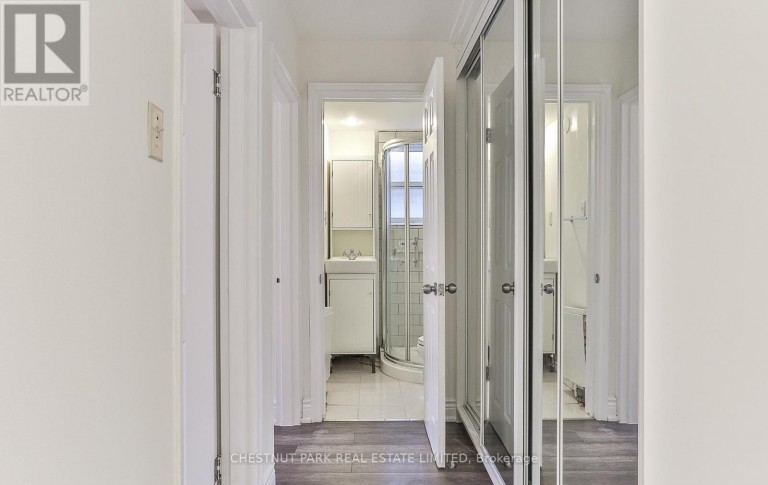1 - 76 WALMSLEY BOULEVARD, Toronto (Yonge-St. Clair), Ontario, M4V1X6