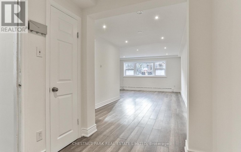 1 - 76 WALMSLEY BOULEVARD, Toronto (Yonge-St. Clair), Ontario, M4V1X6