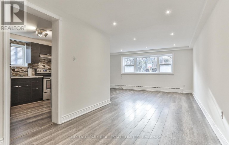 1 - 76 WALMSLEY BOULEVARD, Toronto (Yonge-St. Clair), Ontario, M4V1X6