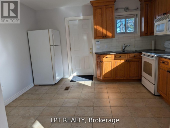 MAIN - 9 ATKINSON AVENUE, Toronto (West Hill), Ontario, M1E4B6