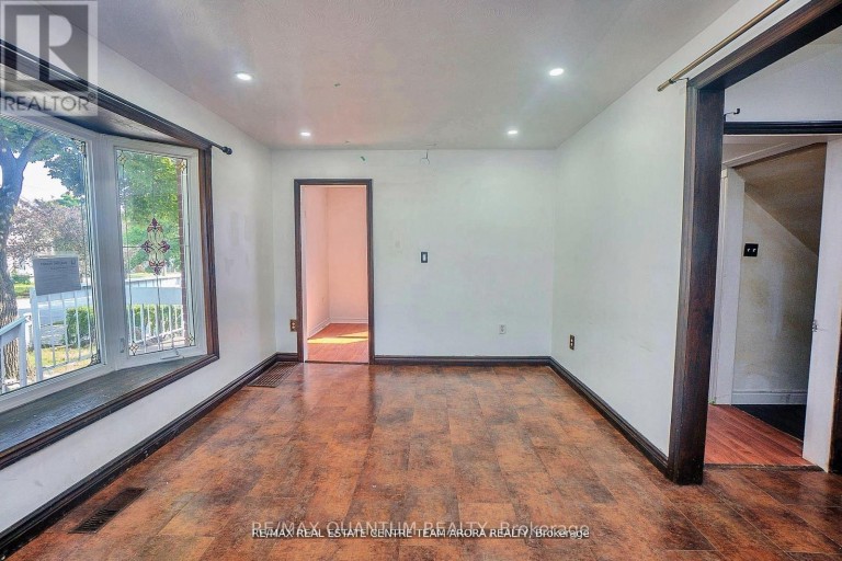76 MCCAUL STREET, Brampton (Brampton North), Ontario, L6V1J3
