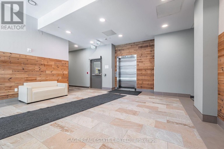 424 - 257 HEMLOCK STREET, Waterloo, Ontario, N2L0K2