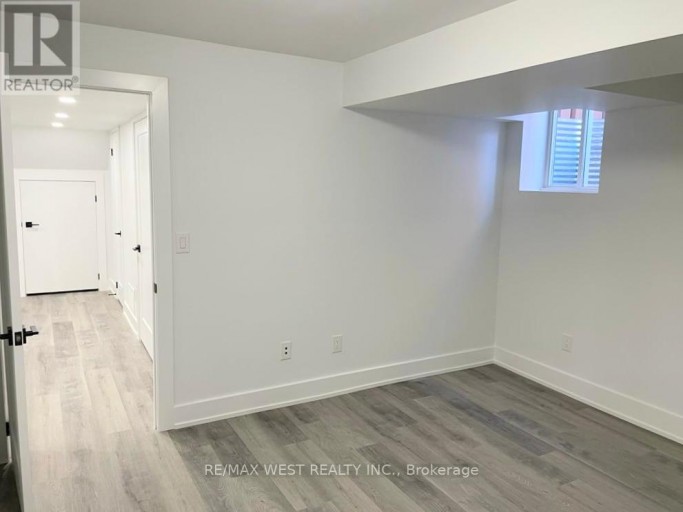 BASEMENT - 26 SMOOTHWATER STREET, Brampton (Sandringham-Wellington), Ontario, L6R2G2