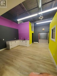 B2 - 39 ORFUS ROAD Toronto (Yorkdale-Glen Park) Ontario photo 10