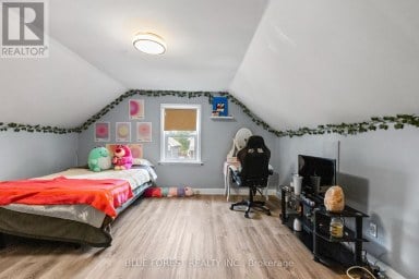 69 CONNAUGHT AVENUE London East (East G) Ontario photo 15