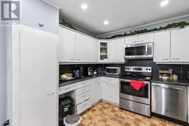 69 CONNAUGHT AVENUE London East (East G) Ontario photo 8